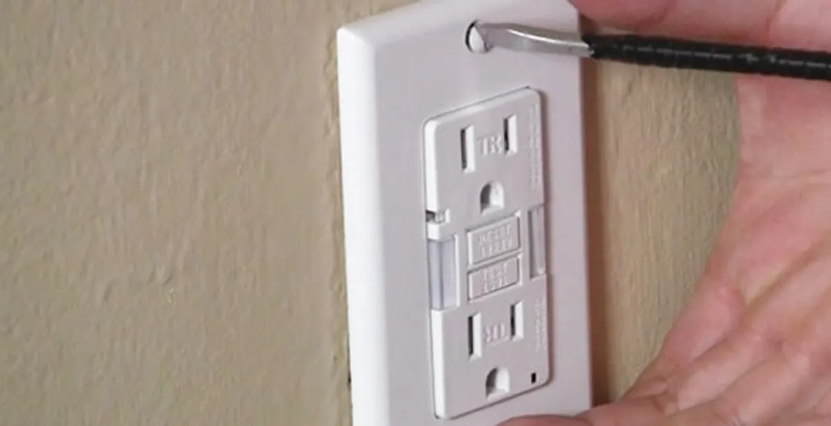 gfc outlets service securing and mounting ground fault circuit interrupter outlet by certified electricians in Naperville, IL
